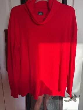 GAP ladies small Bright Red Turtleneck Sweater